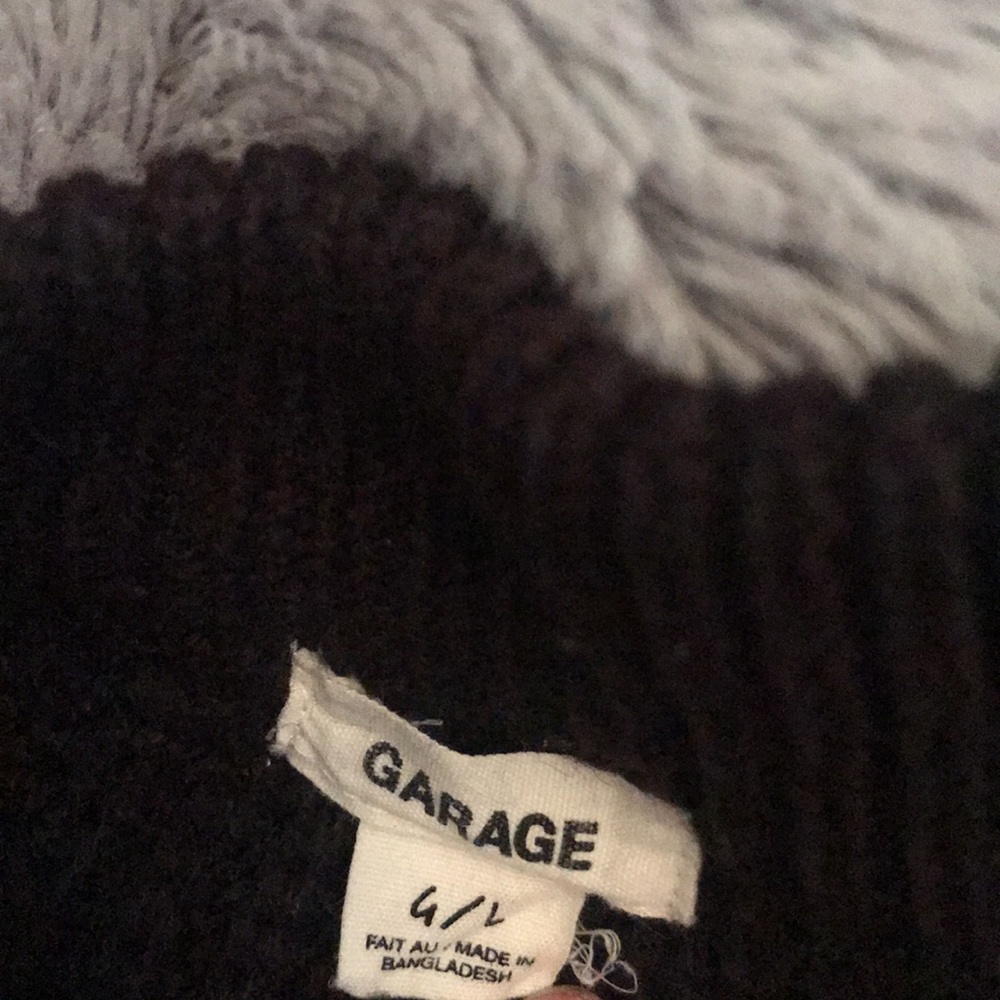 Knit sweater - Picture 2 of 2
